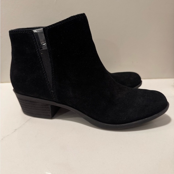 Lucky Brand Black Suede Bessie Ankle Booties - Picture 6 of 11